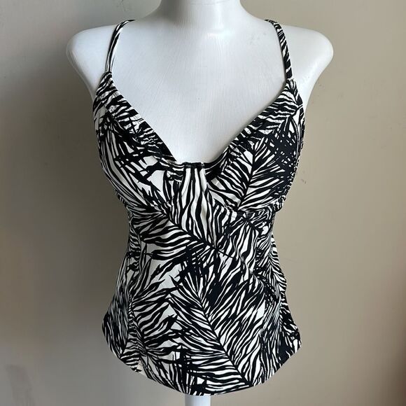 Athleta Island Print Swim Top 36B/C - Picture 1 of 6